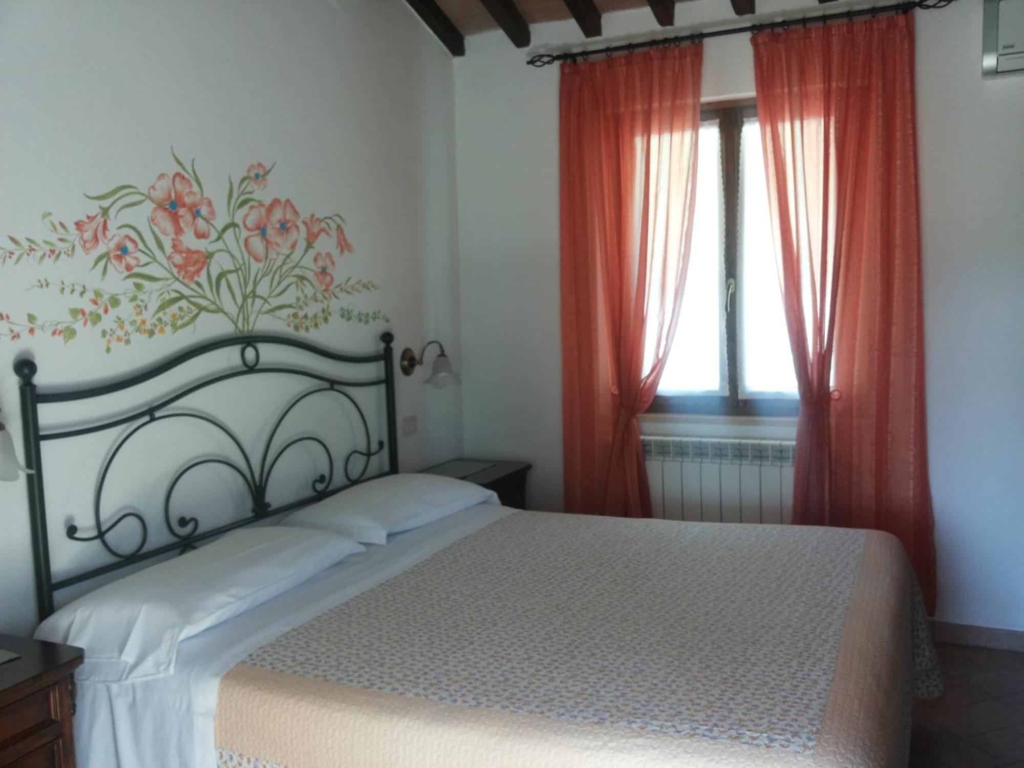 B&B La Piaggia Монтемерано Экстерьер фото